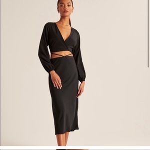 Abercrombie V neck waist tie crop top